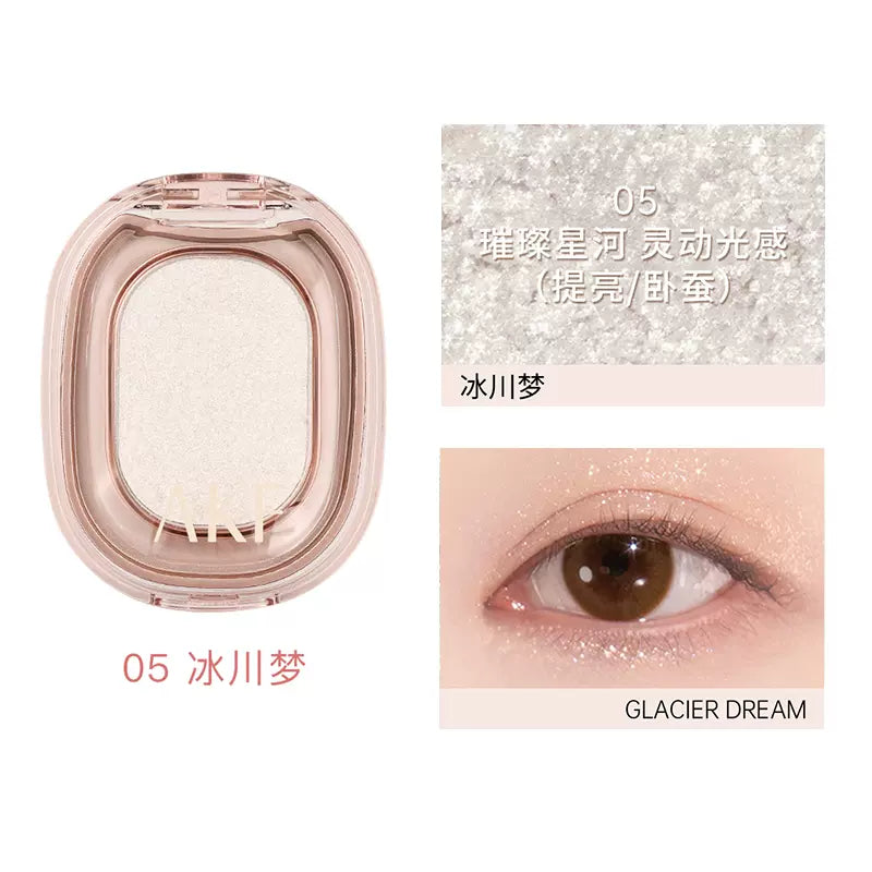 AKF Soft Light Illusion Eyeshadow 1.5g AKF柔光幻色单色眼影