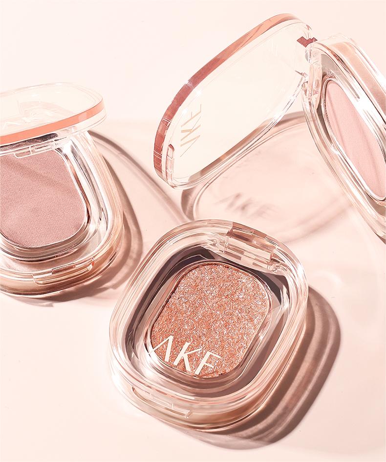 AKF Soft Light Illusion Eyeshadow 1.5g AKF柔光幻色单色眼影