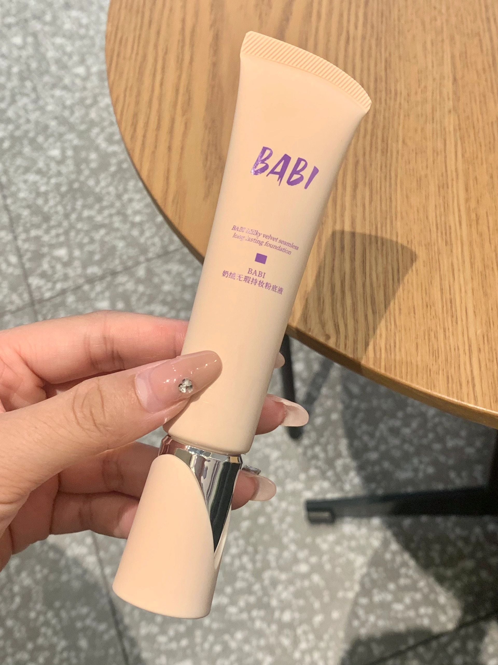 BABI Velvet Matte Flawless Longl Lasting Foundation 30g BABI绒雾无瑕持妆粉底霜