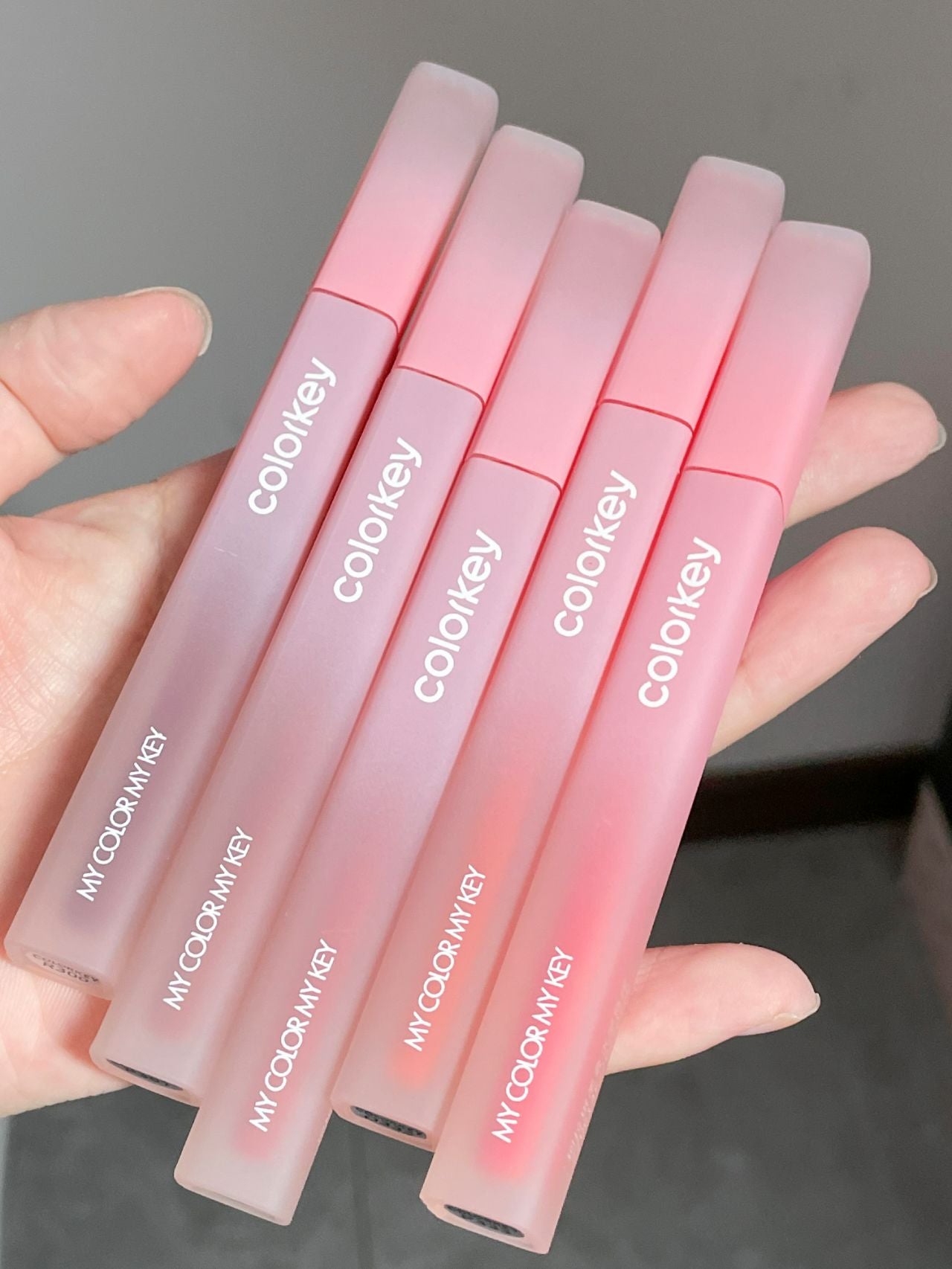 Colorkey Pink Diamond Series Water Mist Lip Gloss 1.8g 珂拉琪粉钻系列水雾唇露