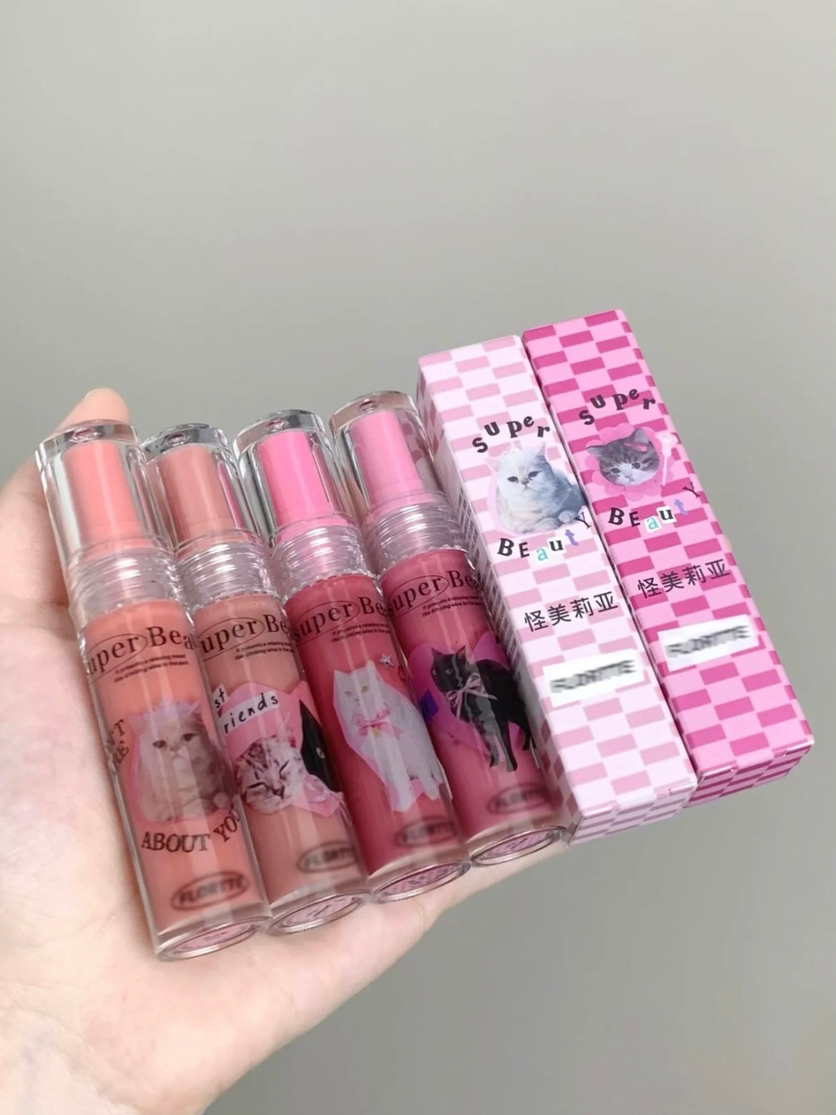 Flortte I Am Super Beauty Lip Gloss Serum 花洛莉亚怪美系列唇部精华蜜2.6g