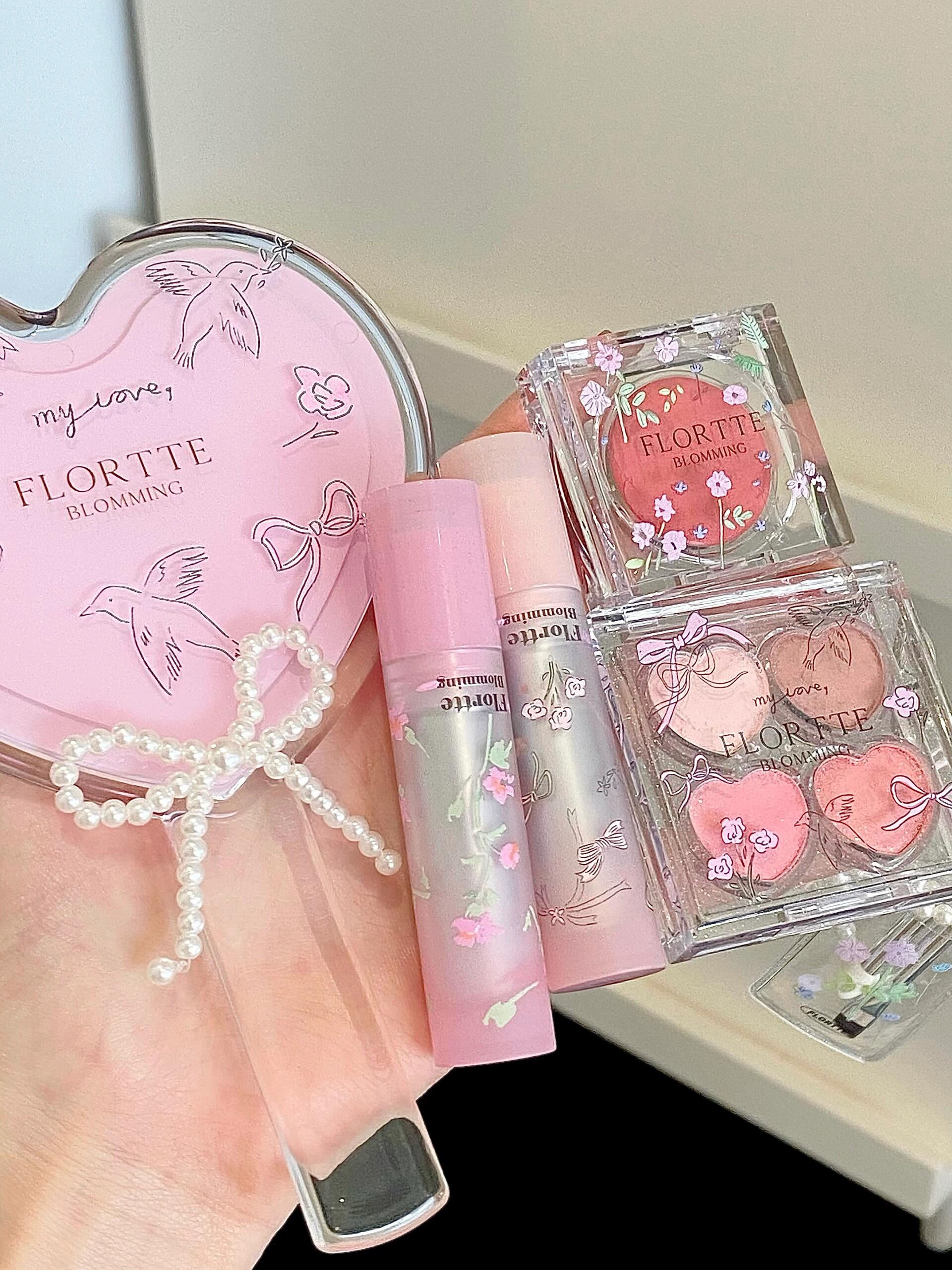 Flortte Love Yourself Gift Set 11PCS/Set 花洛莉亚自恋系列礼盒