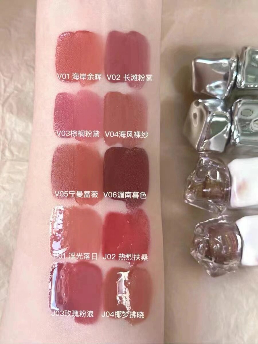 Mistine Moisturizing Matte Pink Limited Edition Lip Glaze 2.6g 2.8g 蜜丝婷滋润哑光粉色限定版唇釉