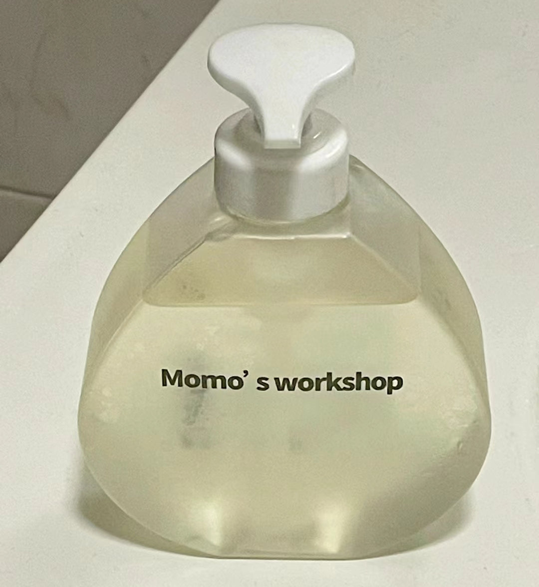 Momo's Workshop Makeup Sponge Brush Cleanser 255ml 毛吉吉粉扑化妆刷清洗剂