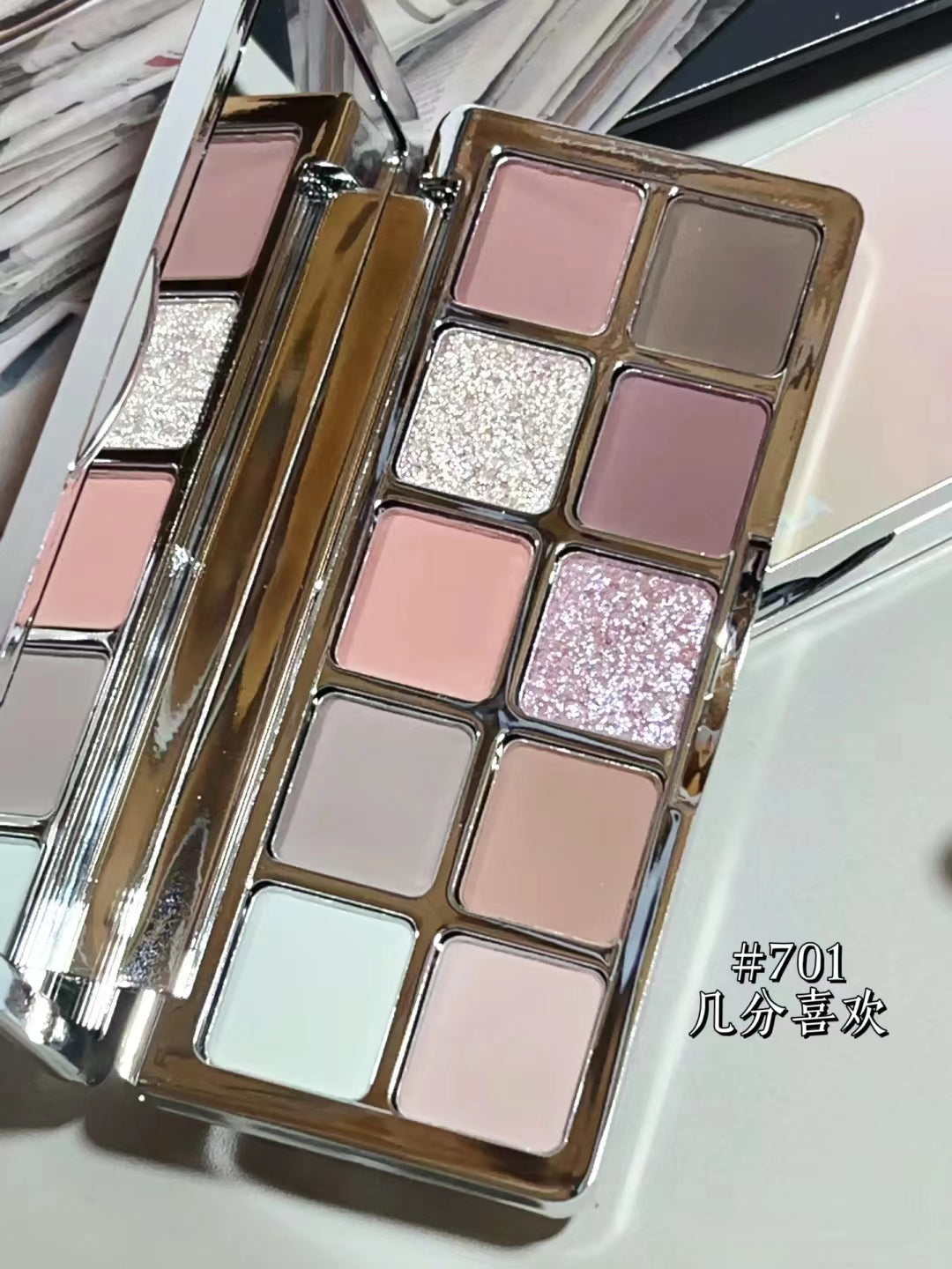 SHEDELLA Dreamy Colorful 10 Eyeshadow Palette 10g 诗蒂娅梦幻彩色十色眼影盘