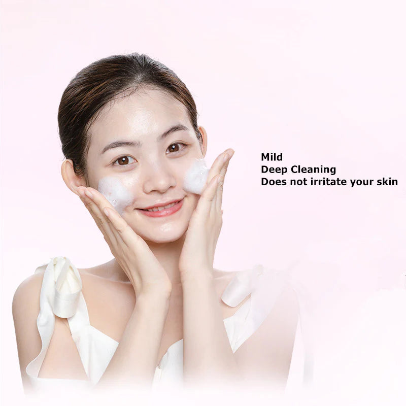 UNIFON Rose Essence Facial Foaming Cleanser 御泥坊玫瑰滋养洁面乳100g