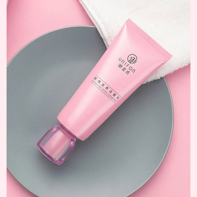 UNIFON Rose Essence Facial Foaming Cleanser 御泥坊玫瑰滋养洁面乳100g