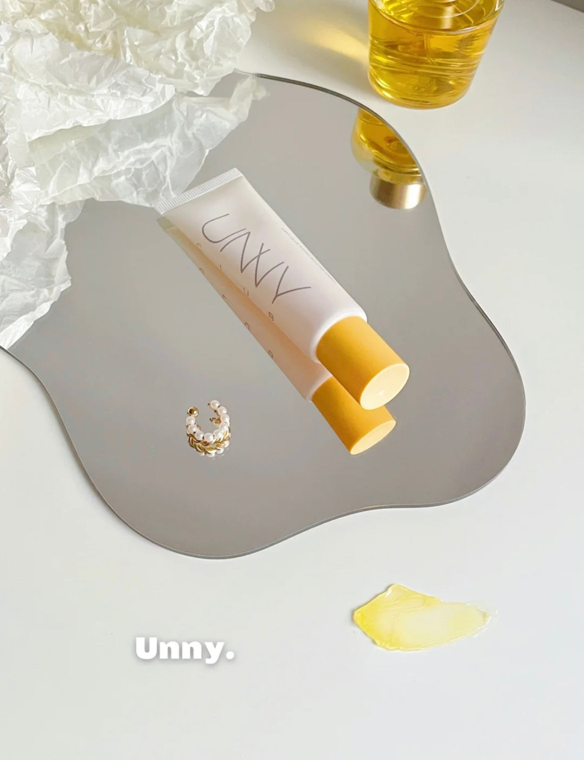 UNNY Papaya Nourishing and Moisturizing Lip Balm 25g 悠宜木瓜滋润保湿润唇膏