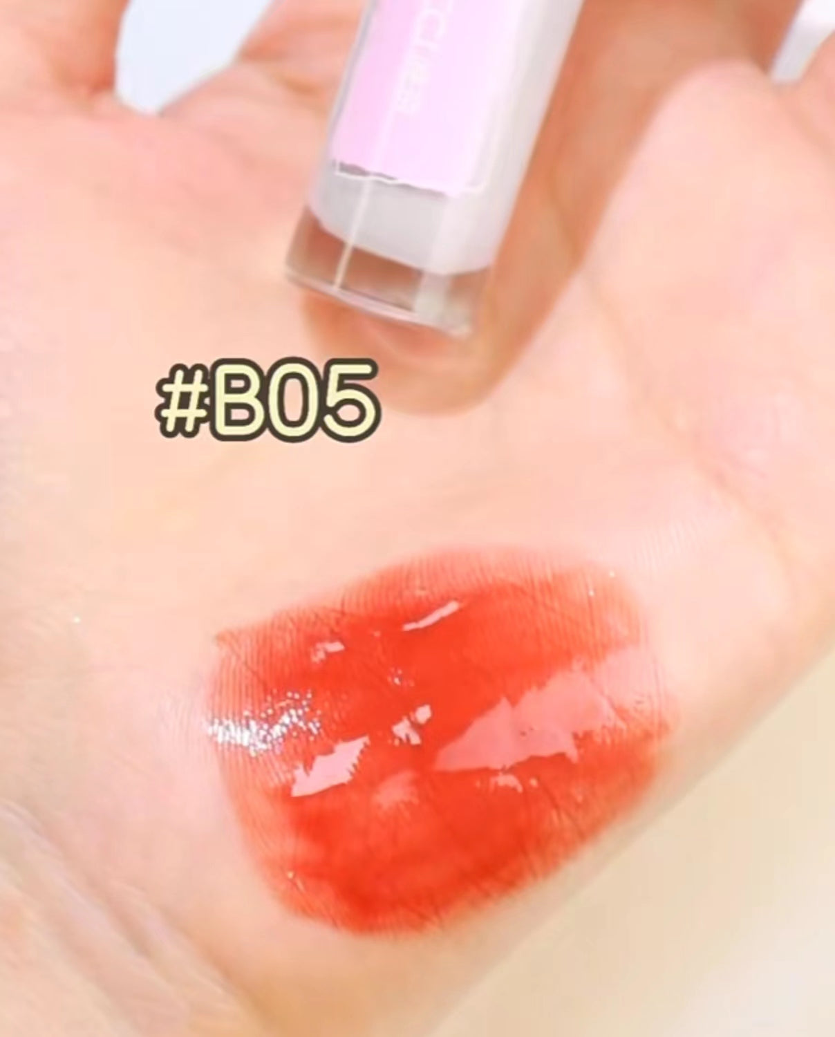 Veecci Mirror Hydration Lip Glaze/Lip Gloss 唯资镜面水光唇釉唇彩唇蜜 2g